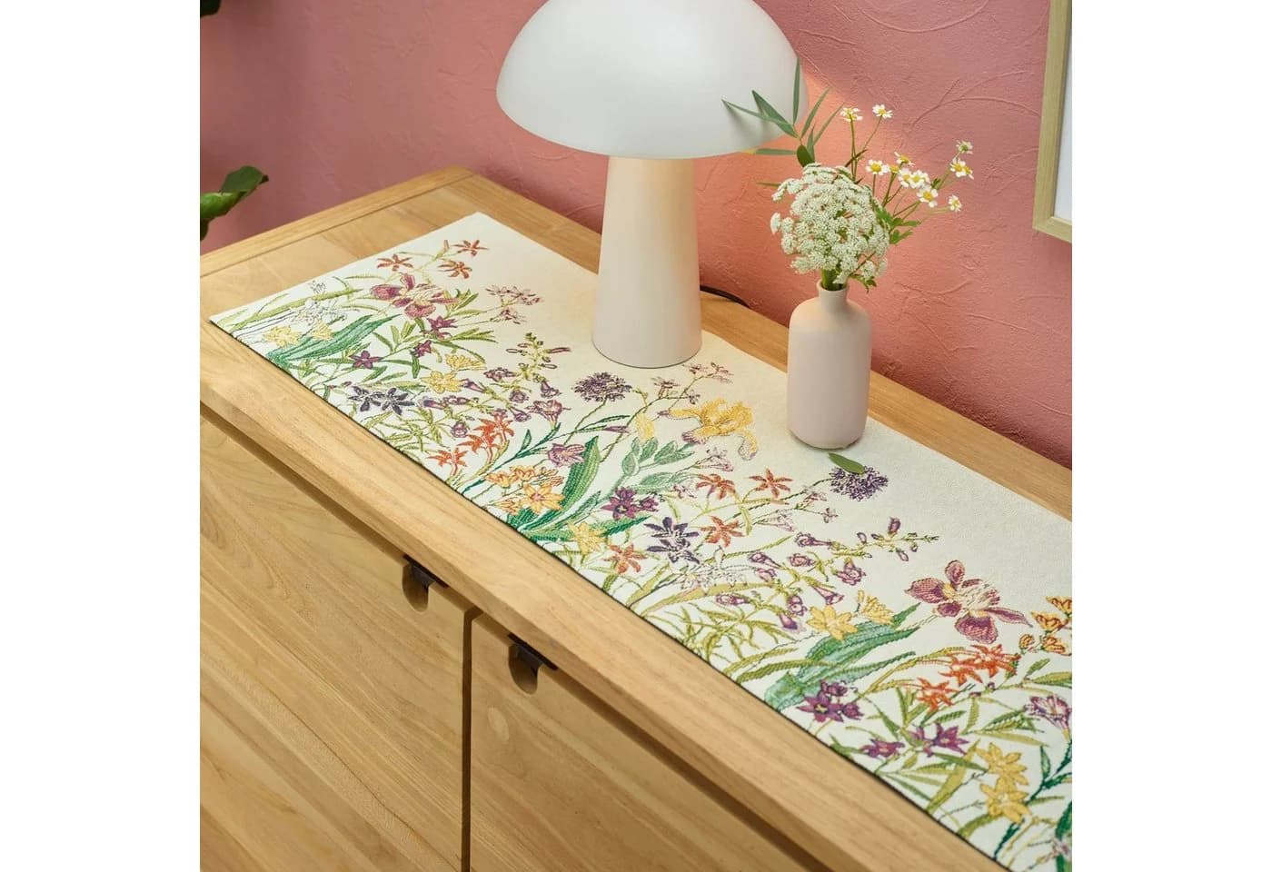 sander table + home Tischläufer "Flowery" Gobelin Blumen