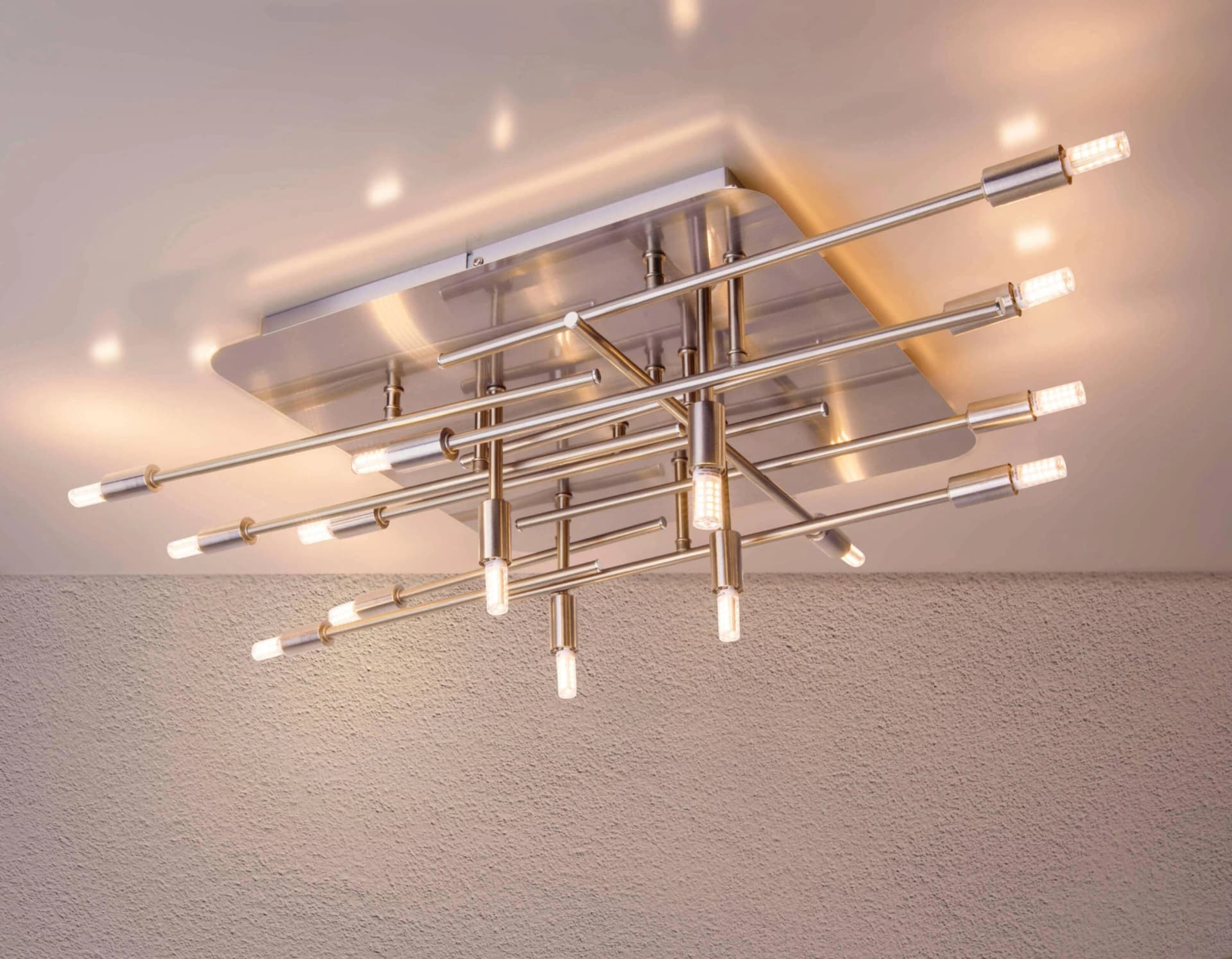 Deckenleuchte aus Aluminium und Edelstahl in Stahlgrau