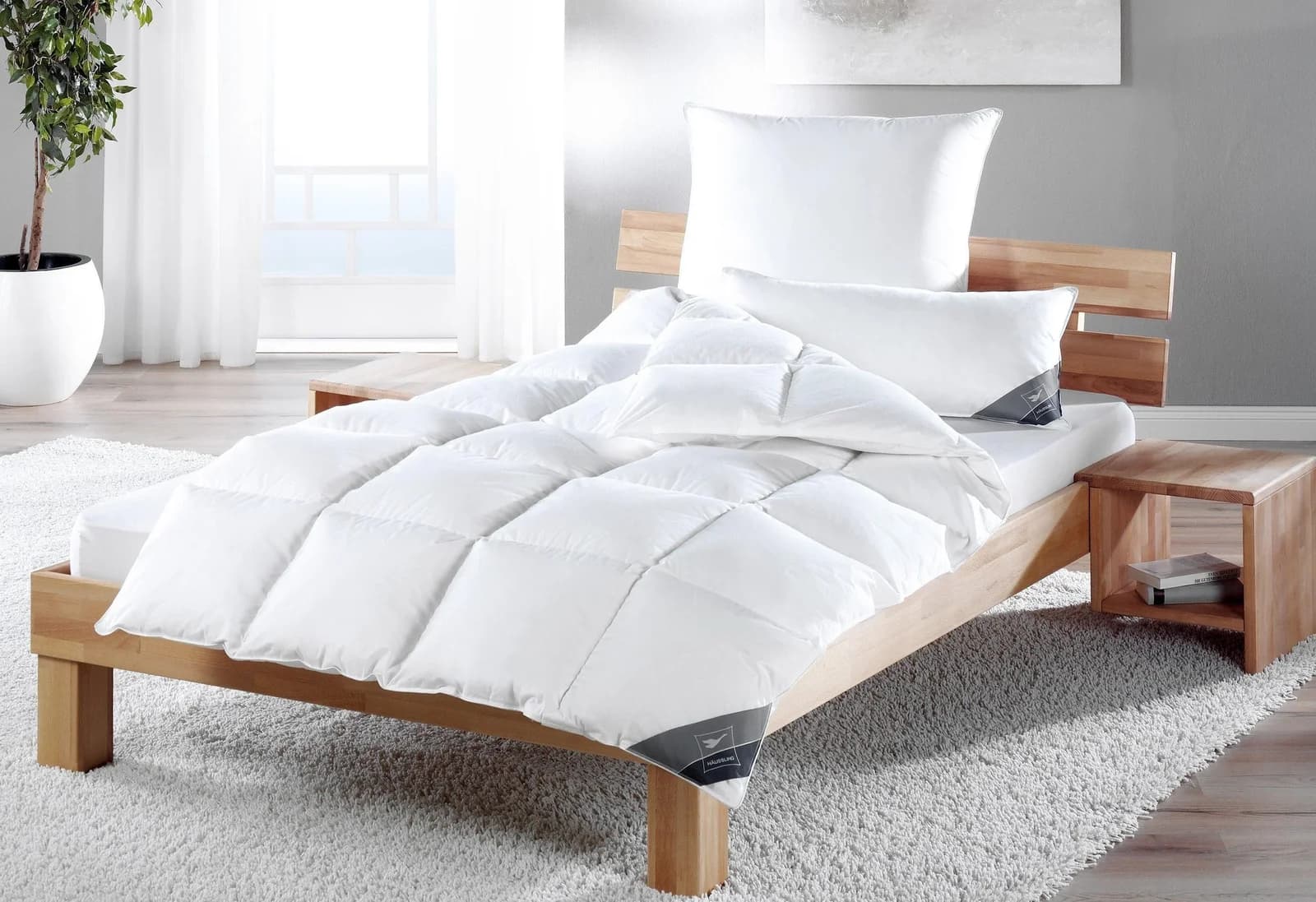 Häussling Kuscheltraum Daunendecke & Kissen Set Weiß Extrawarm