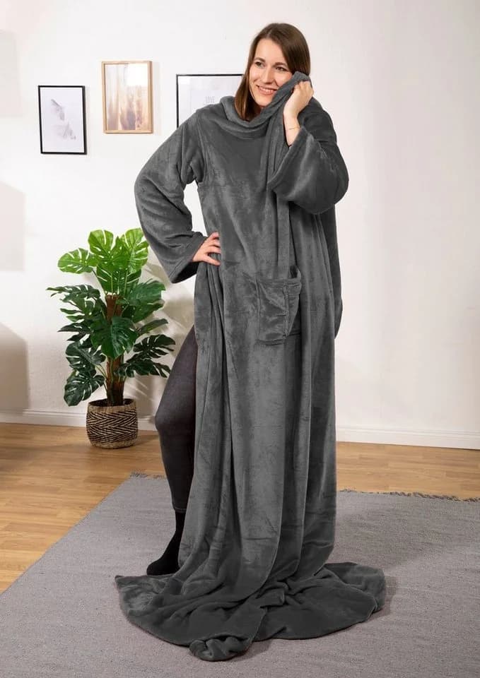 heimtexland Wohndecke Kuscheldecke mit Ärmeln Super Soft Flanell Decke Grau
