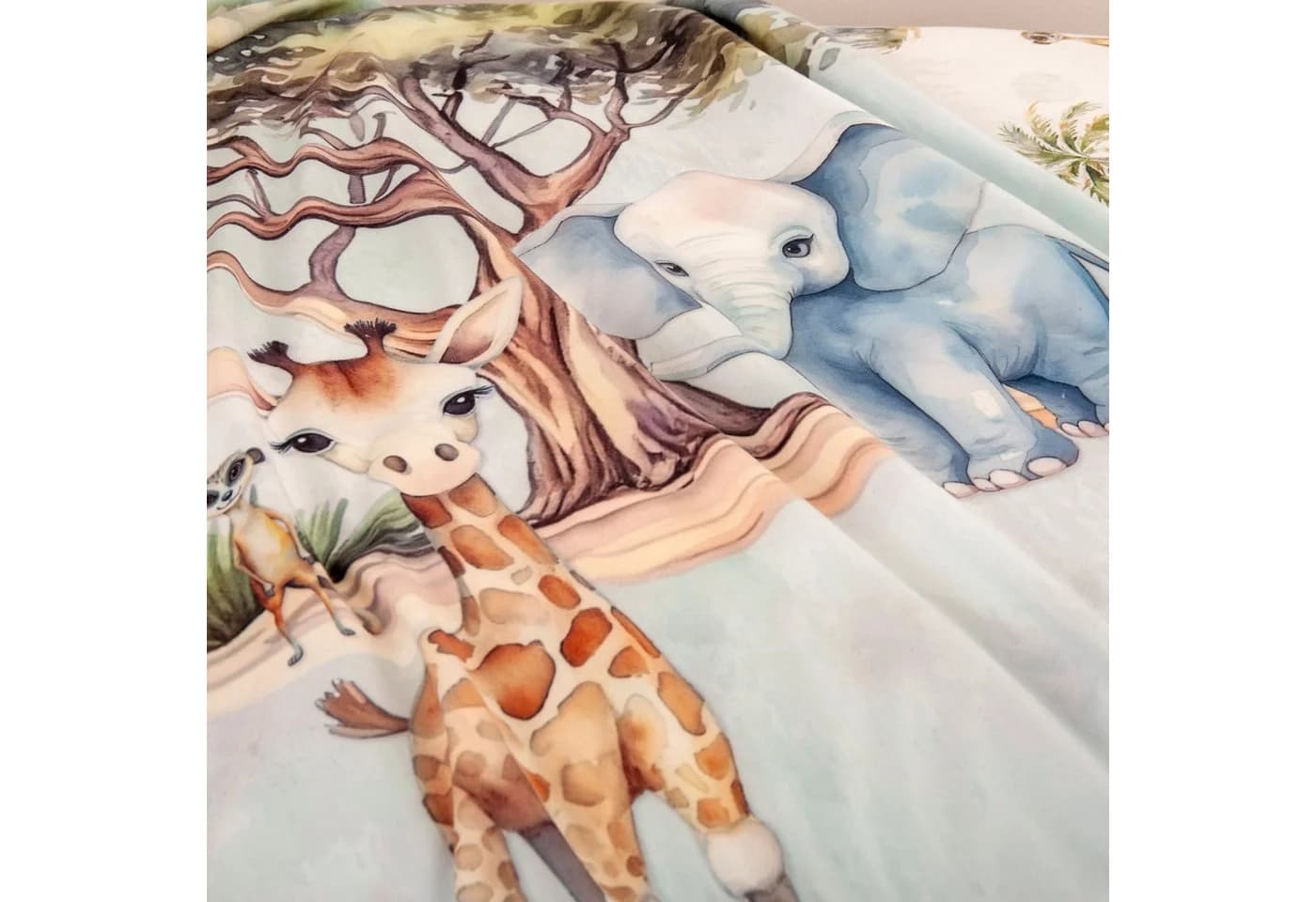 Herding Young Collection Kinderdecke Safari Bunt Fleece