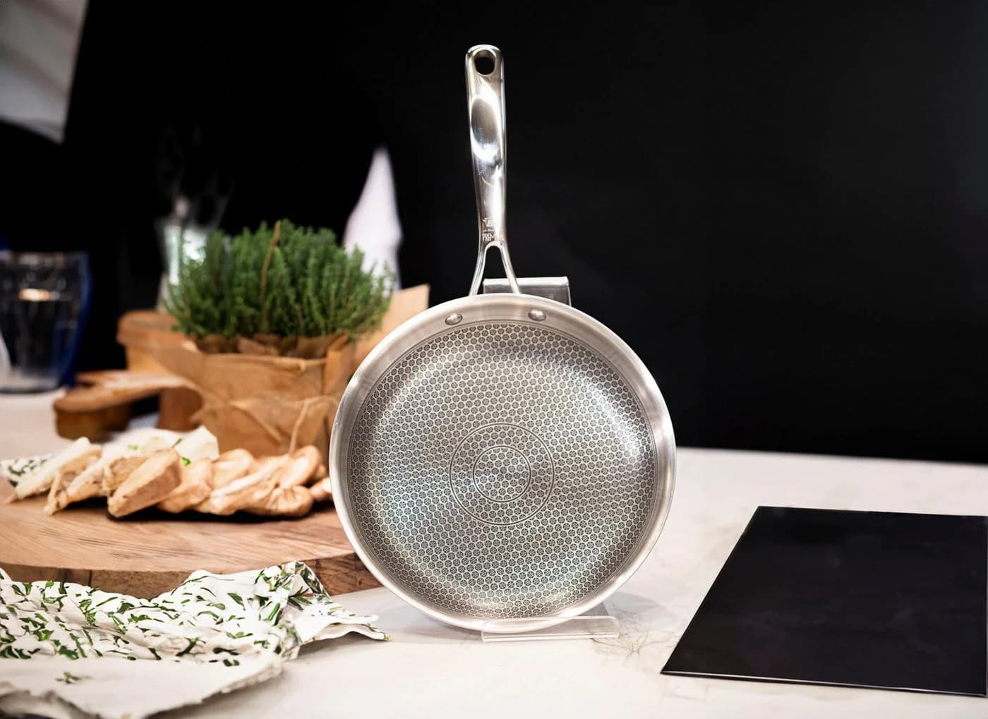 ELO PREMIUM Bratpfanne Relief Evolution 24cm Induktion