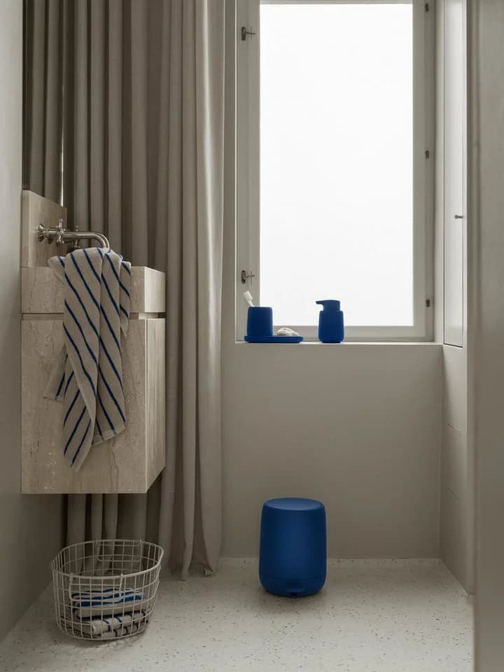 blomus SONO Treteimer Soft-Close Matte Oberfläche Hygienisch