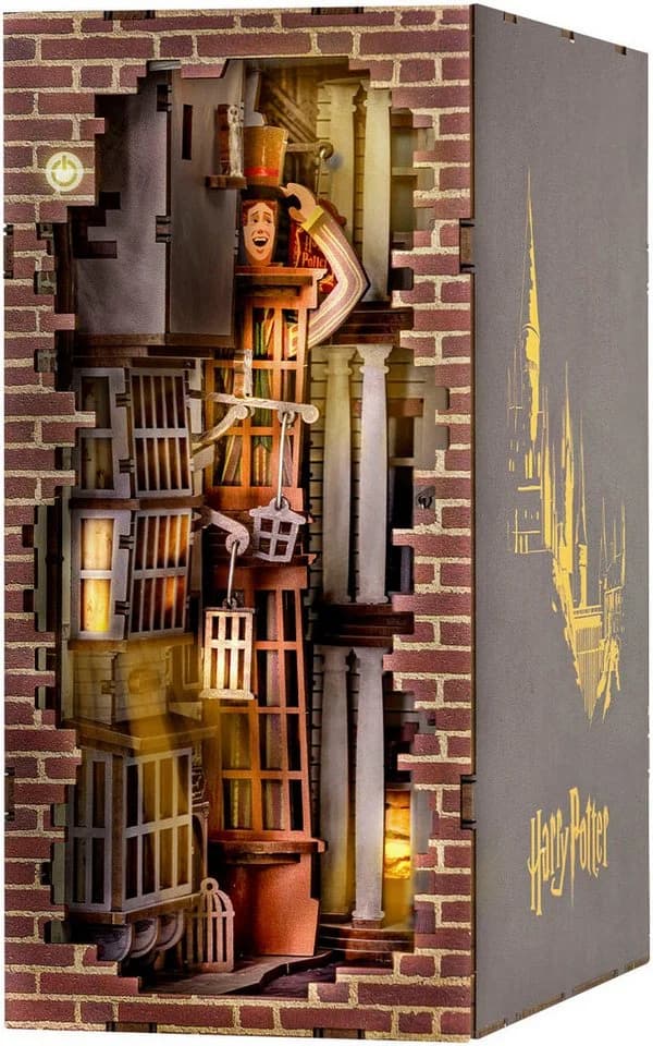 Revell Tiny Adventures Harry Potter Diagon Alley™ Holzmodellbausatz mit LED