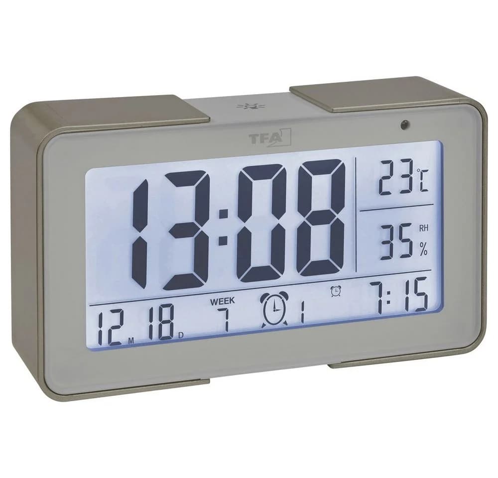 TFA Dostmann Funk-Wecker Gold/Weiß mit 3 Alarmzeiten und Klima-Anzeige