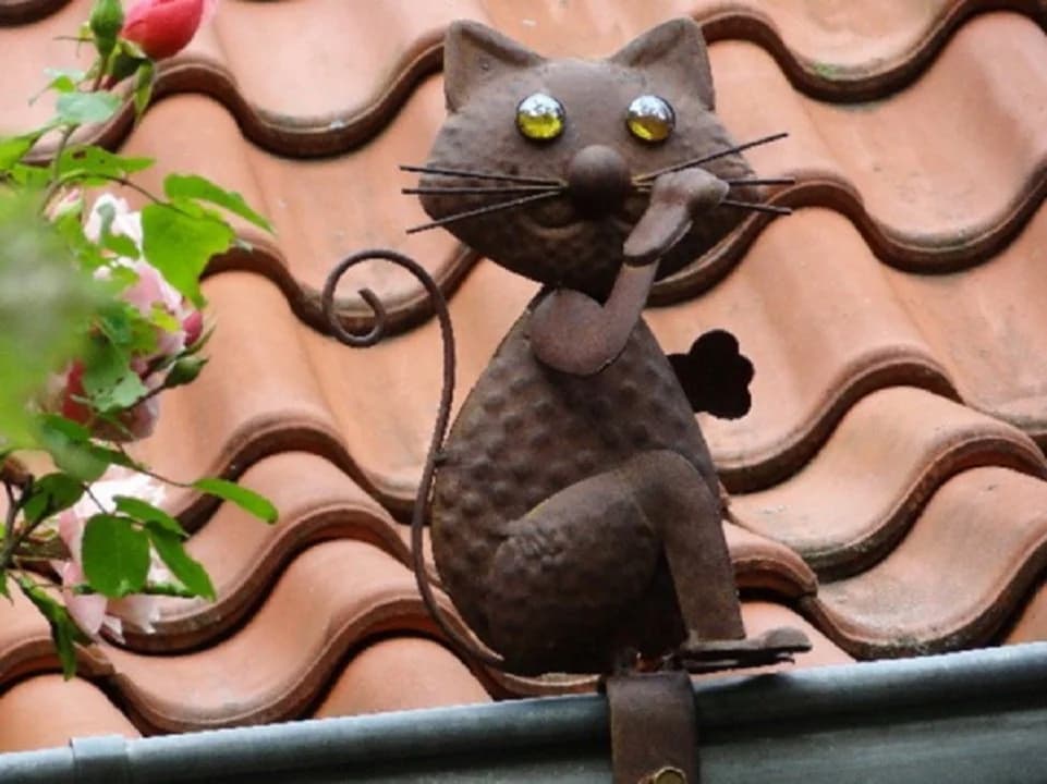 Jürgen Westerholt Dekofigur Dachrinnenfigur Kupferoptik Metall