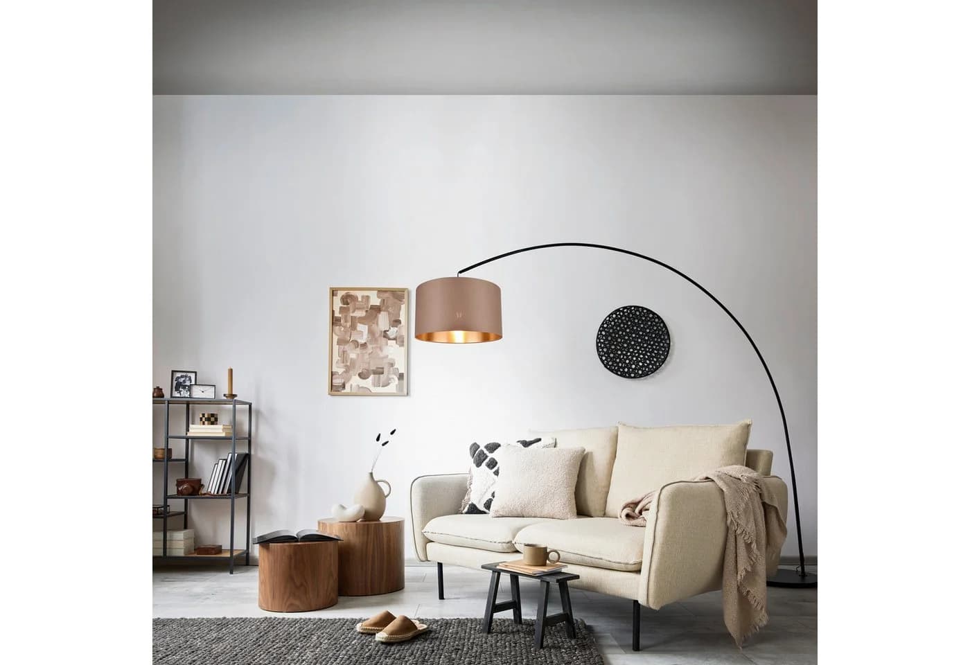 TRIO LEUCHTEN Stehlampe MANSUR Bogenlampe Stoffschirm Schwarz Gold