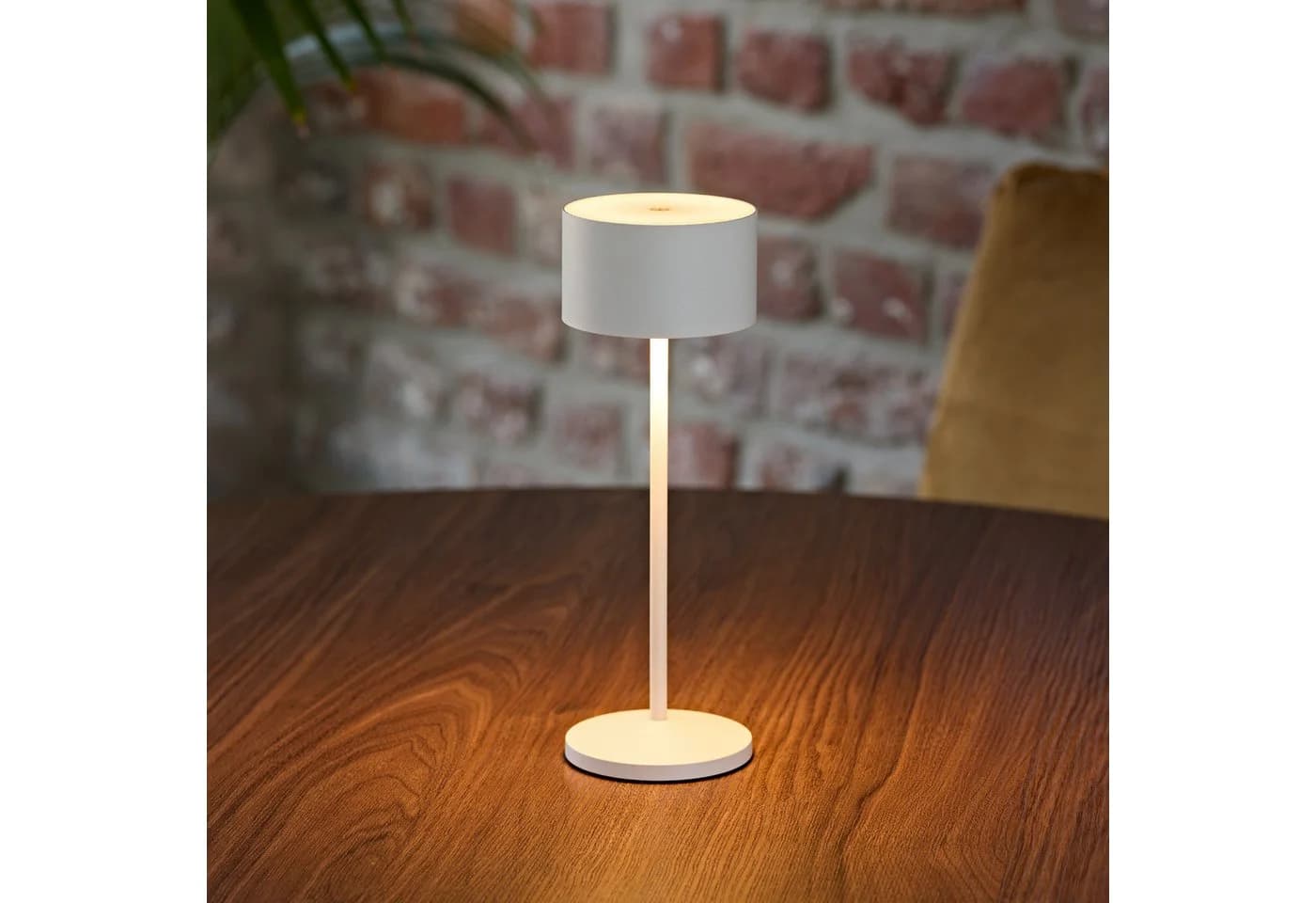 Sigor LED-Akku-Tischlampe Veluna, weiß, Höhe 25 cm, IP44, dim, CCT