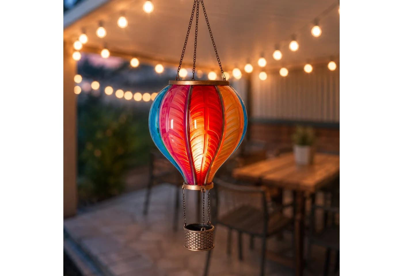IC Gardenworld LED Solar Heißluftballon Regenbogenfarben Flammeneffekt