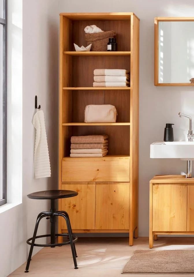 OTTO PRODUCTS Hochschrank Jorrick Massivholz Kiefer Beige