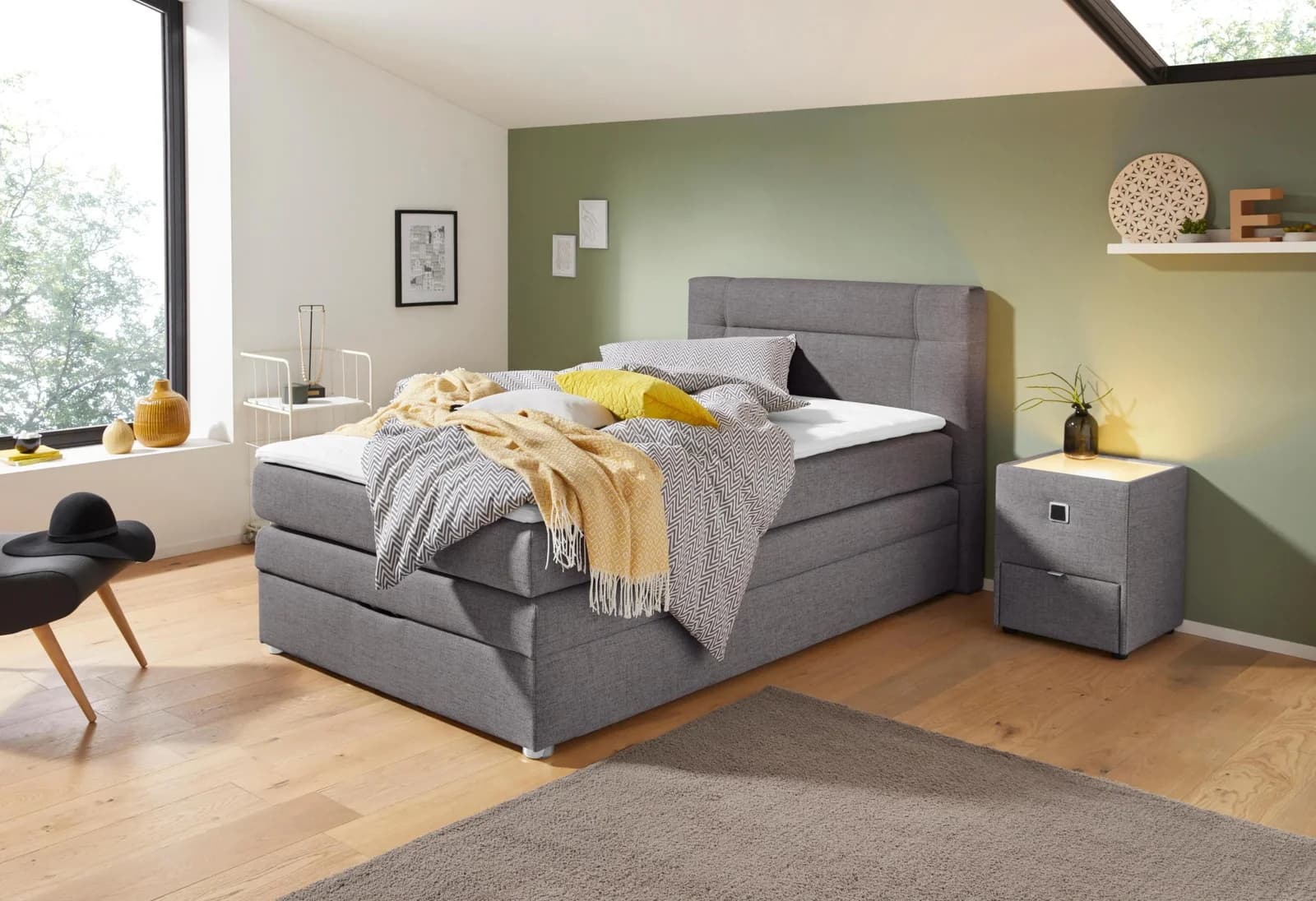 Jockenhöfer Boxspringbett Carmen Dunkelgrau mit Bettkasten