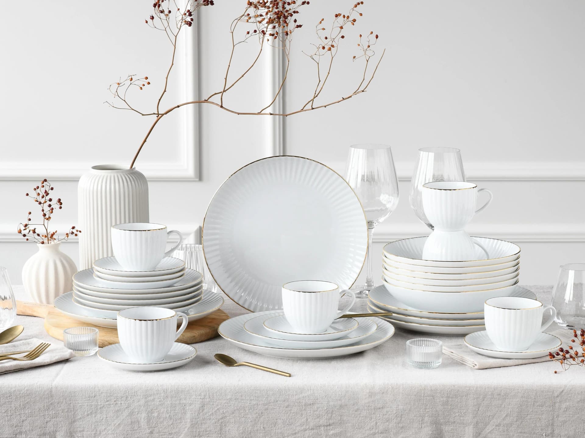 OTTO HOME Geschirr-Set Ezzo 30-tlg. Porzellan Weiß/Gold