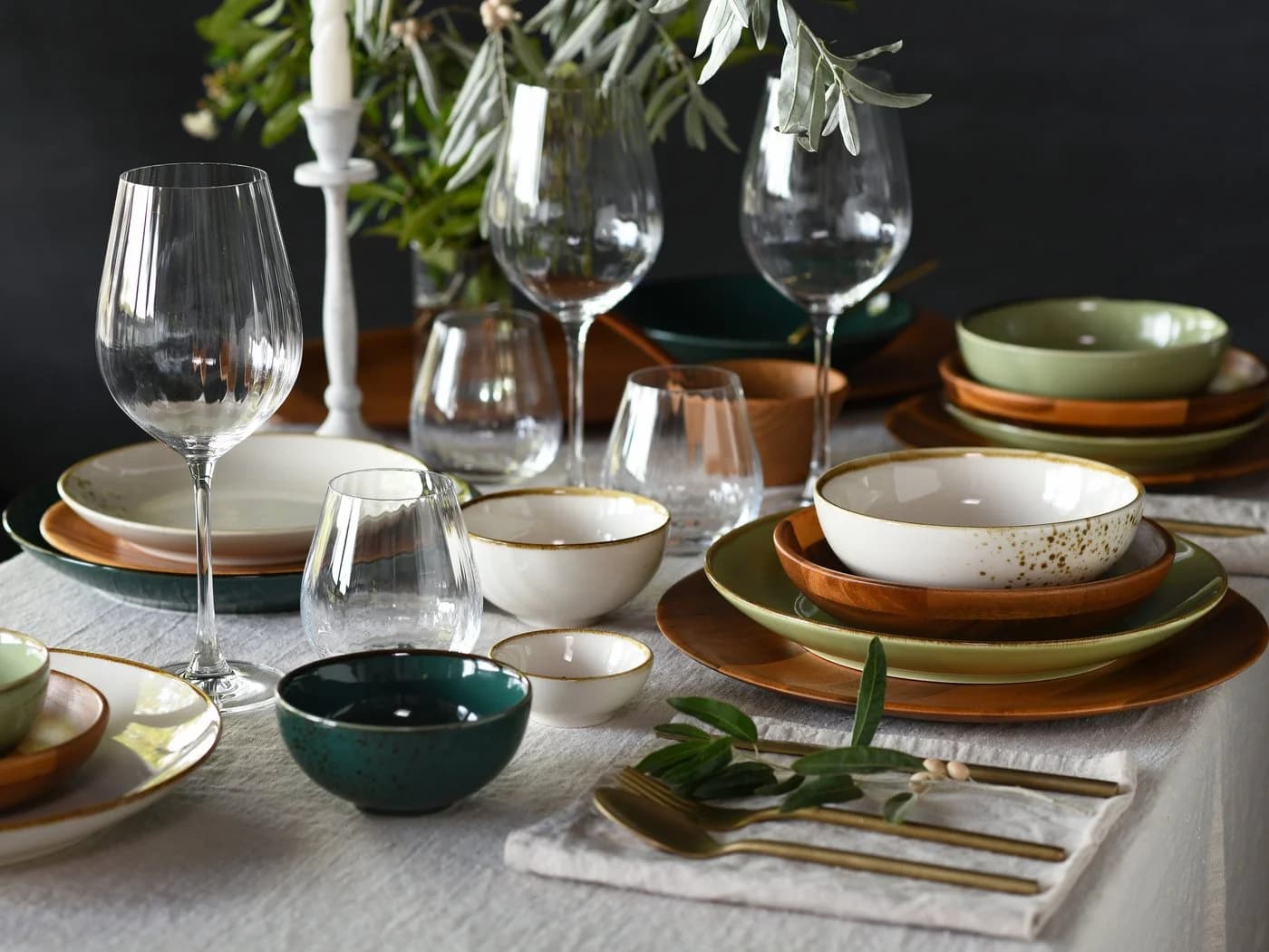 CreaTable Teller Nature Collection Akazienholz 6er Set Braun