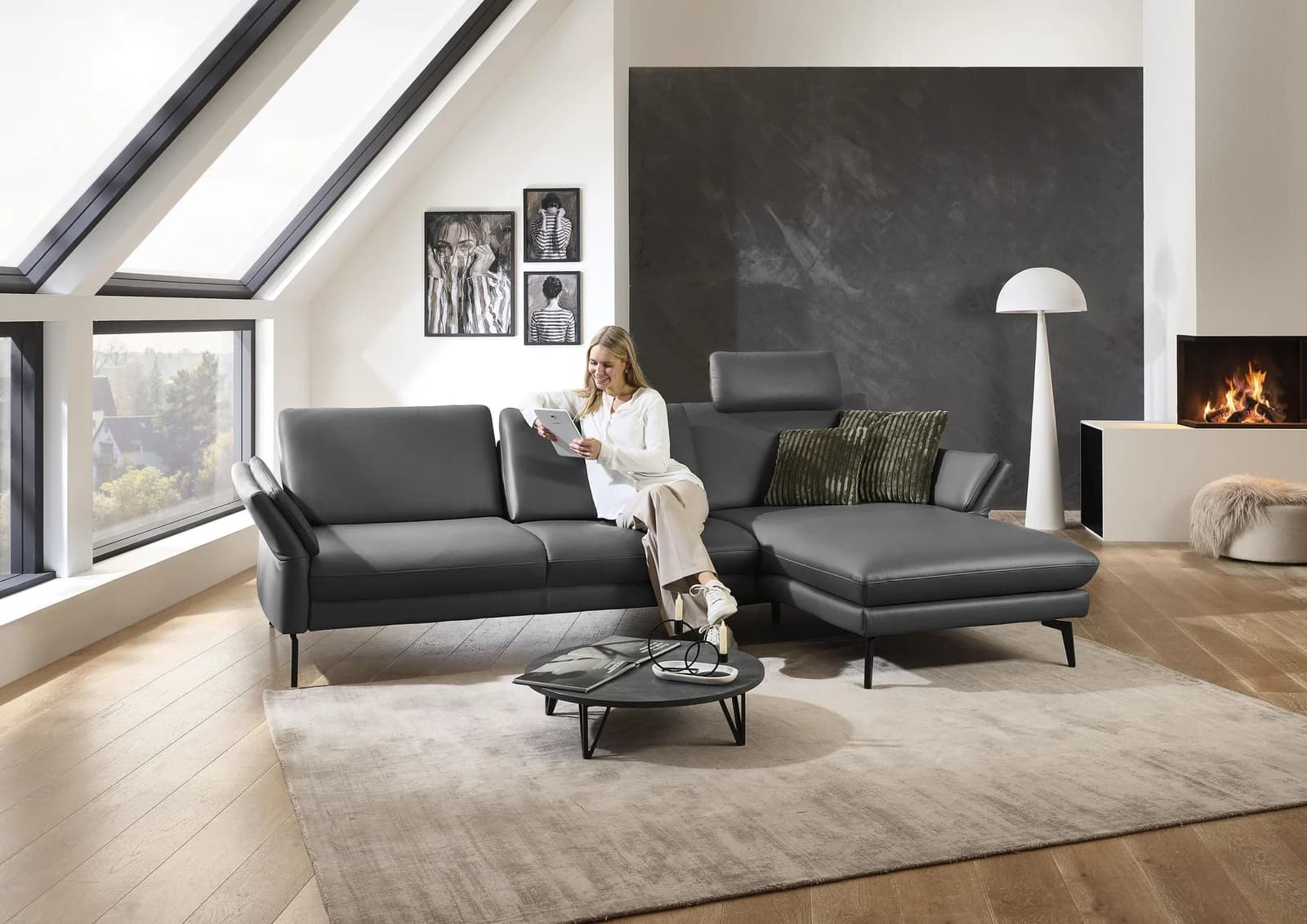 Ecksofa DIE PLANBAR PN-EM23050 L-Form anthrazit Glattleder
