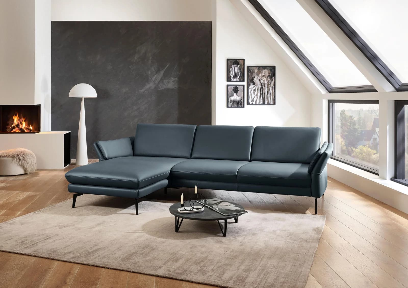 Ecksofa DIE PLANBAR PN-EM23050 L-Form blau mit Glattleder-Bezug