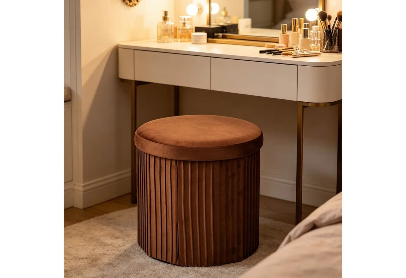 relaxdays Stauraumhocker Samt Mocha Mousse mit Staufach
