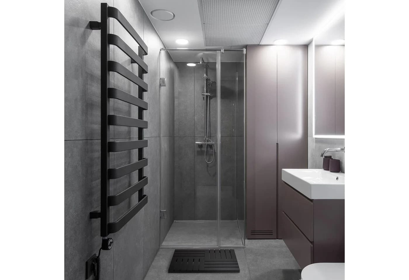 relaxdays Bambus Badematte Schwarz Mosaik Design Rutschfest