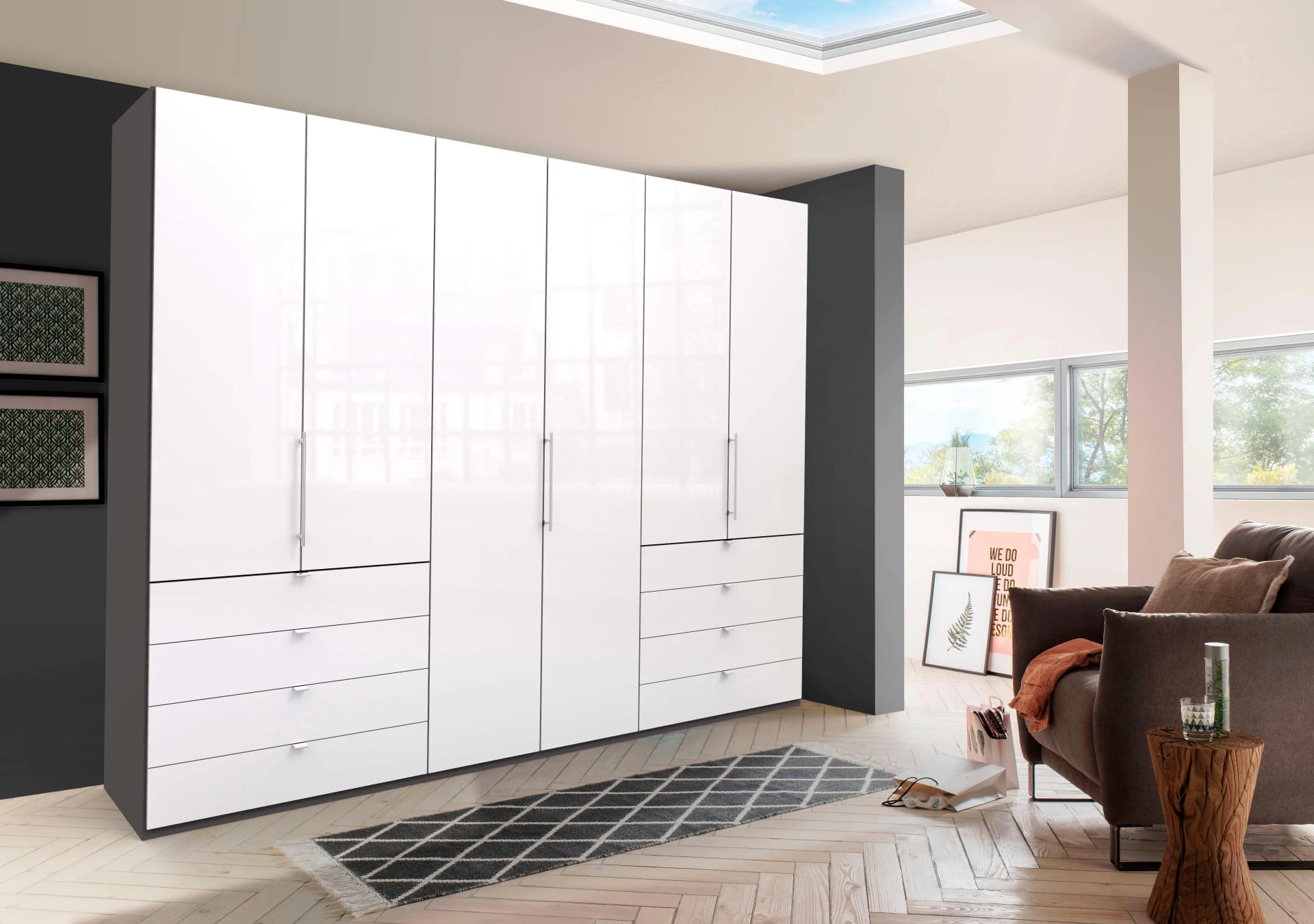 WIEMANN Loft Falttürenschrank Weiß Glasfront