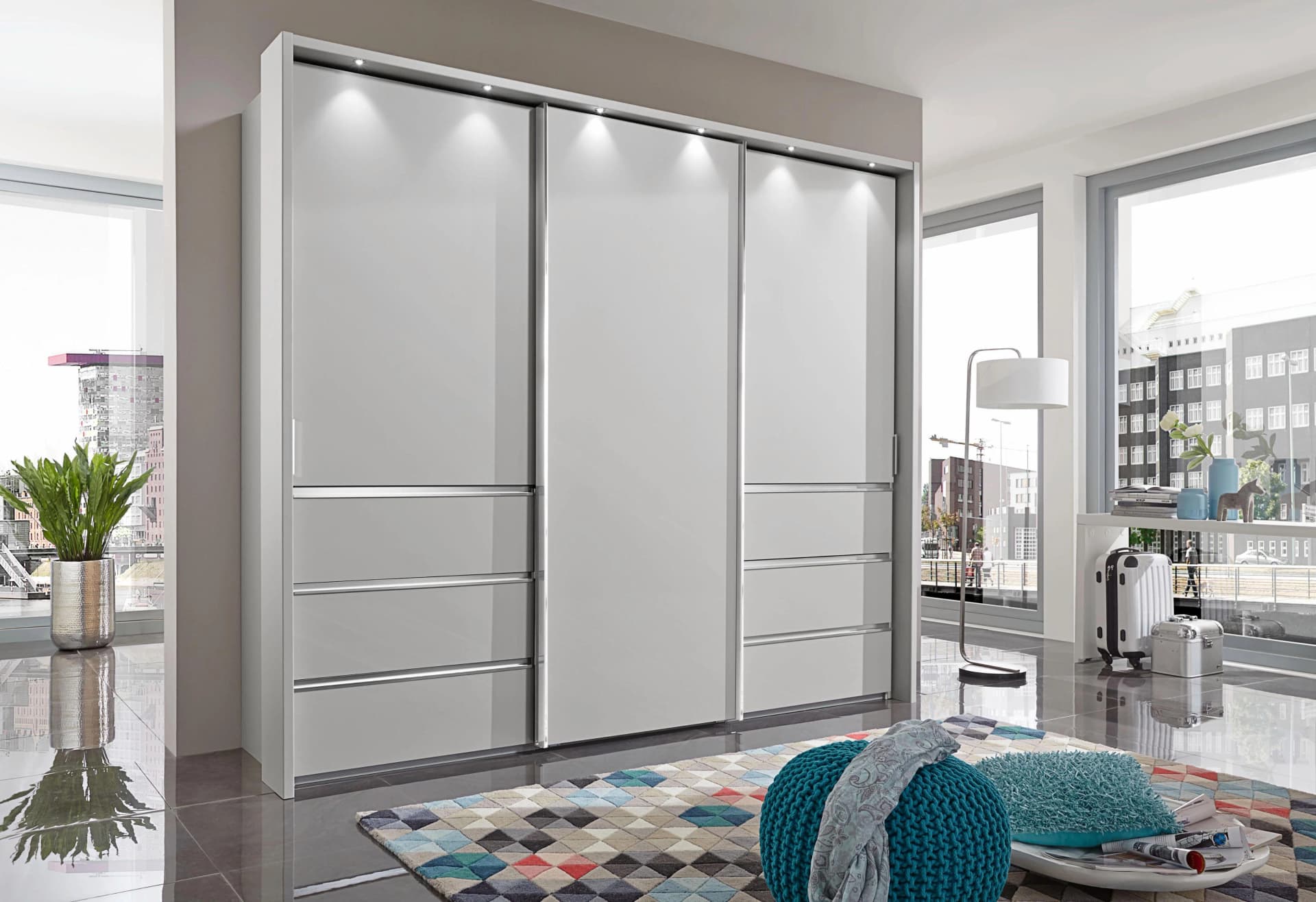 WIEMANN Schwebetürenschrank Malibu Weiß mit Metallgriffen