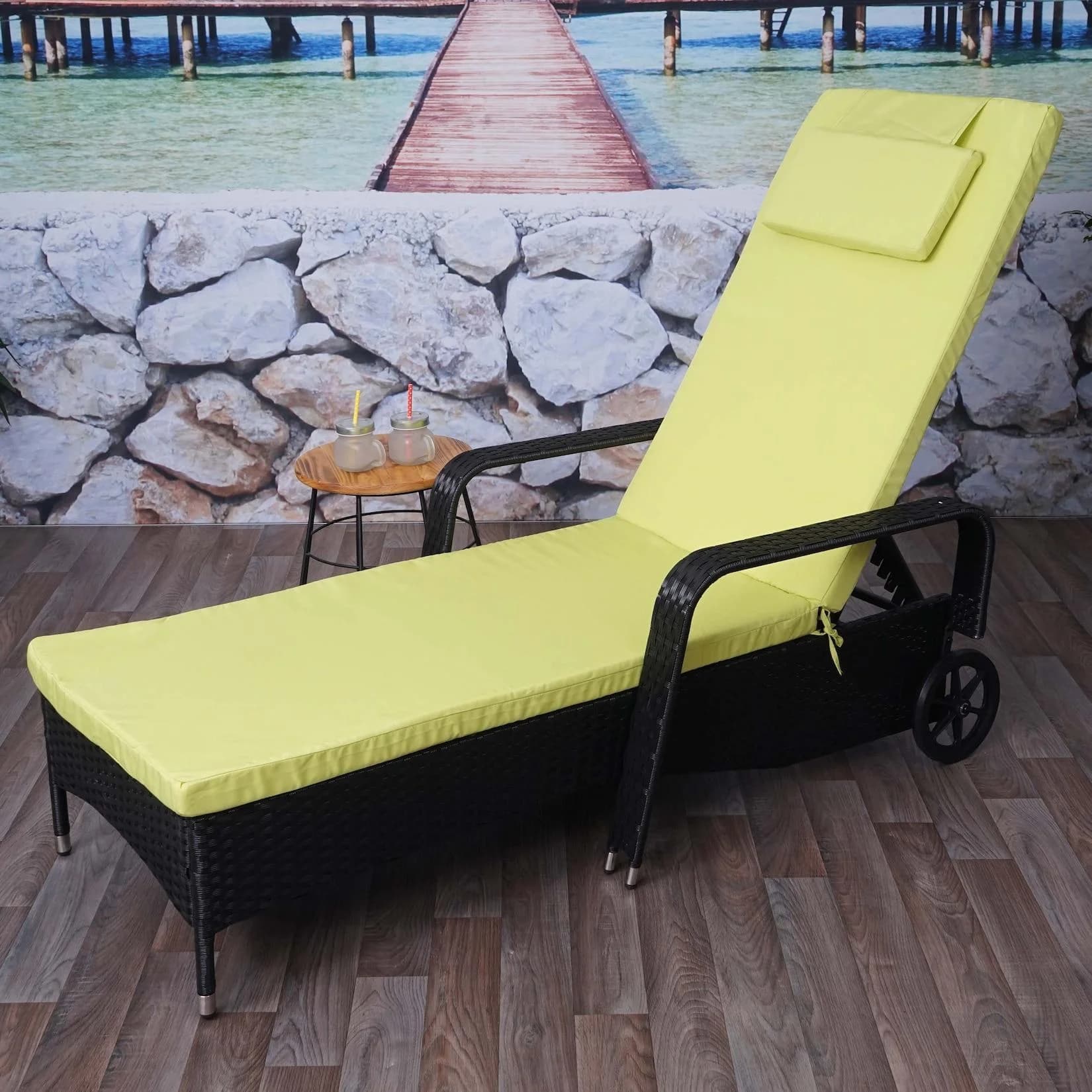 MCW Poly-Rattan Sonnenliege Cesena Alu Anthrazit Kissen Hellgrün