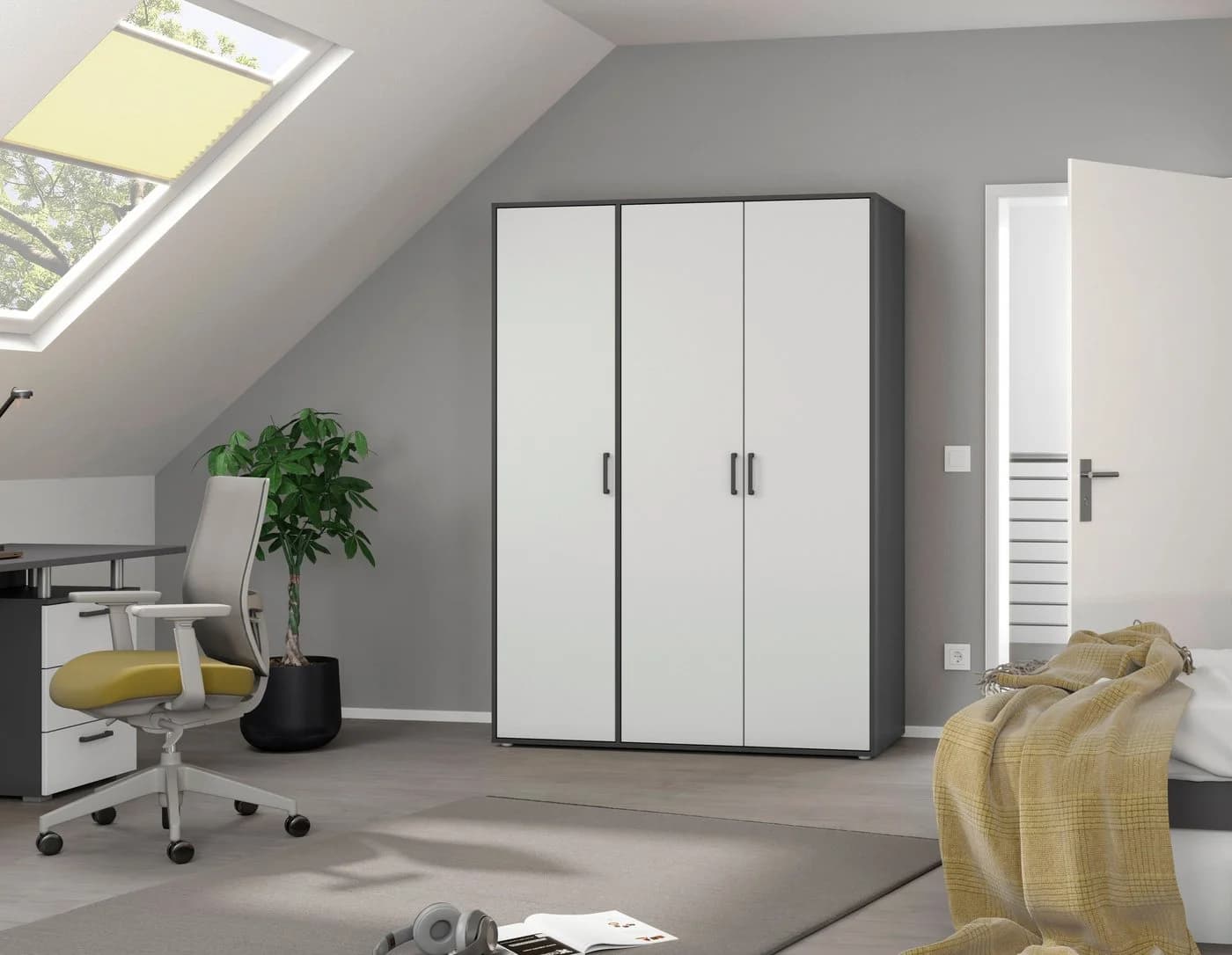 Rauch Voyager Kleiderschrank Grau/Weiß mit 4 Böden