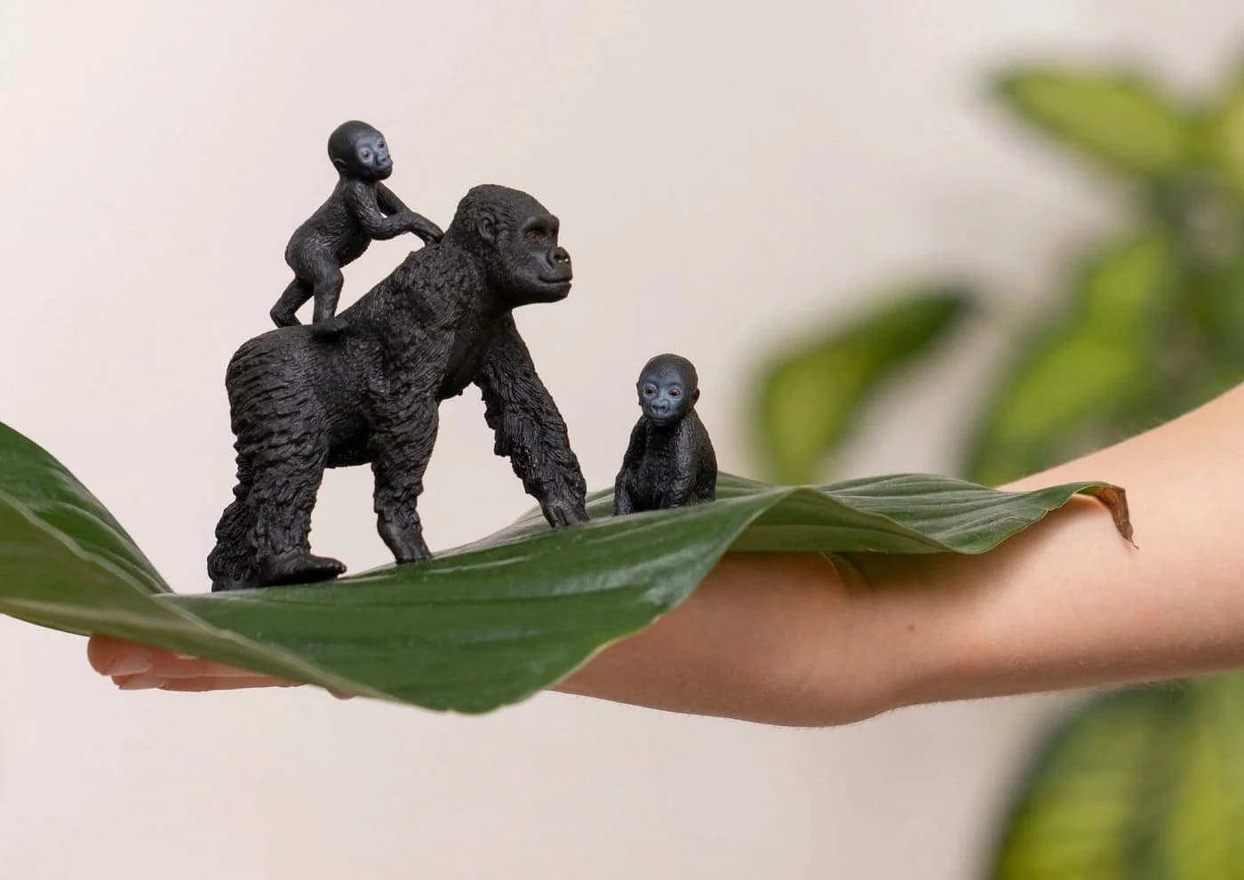 SCHLEICH WILD LIFE Flachland Gorilla Familie 42601 3-tlg. Schwarz