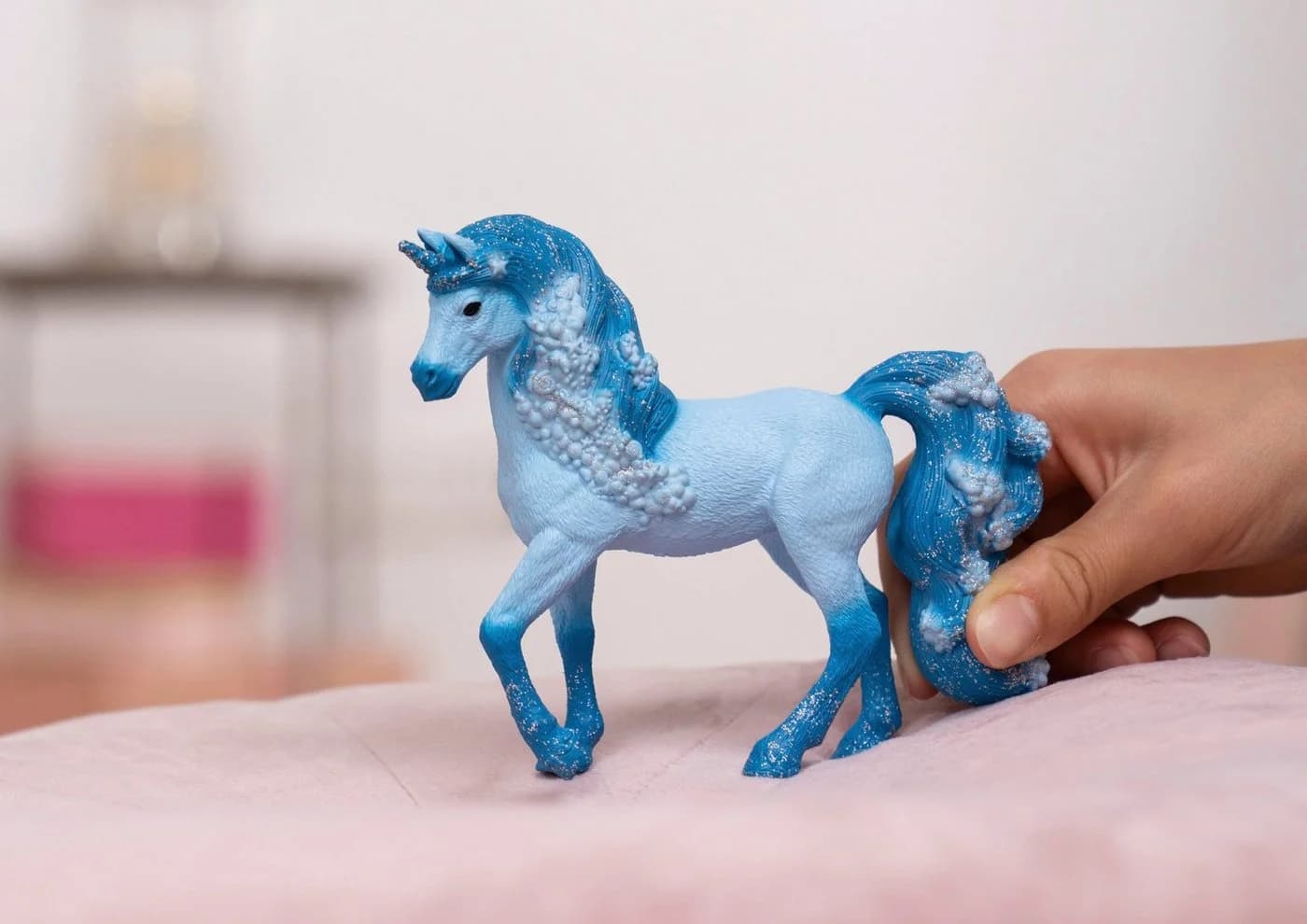 SCHLEICH Bayala Elementa Wassereinhorn Stute 70757 Blau