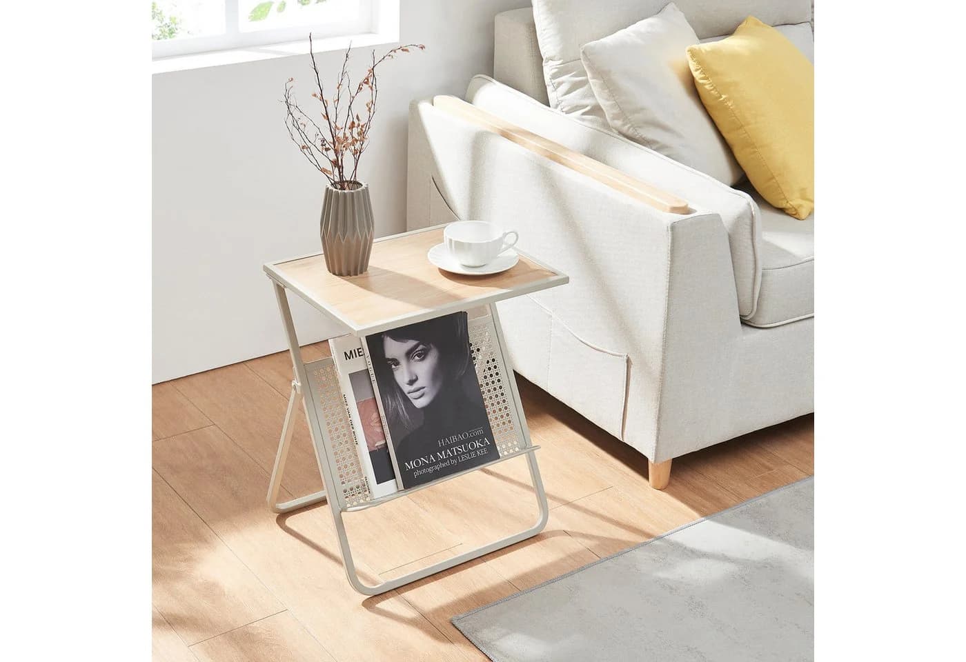 en.casa Beistelltisch Jäller Beige Eicheoptik mit Zeitungsablage