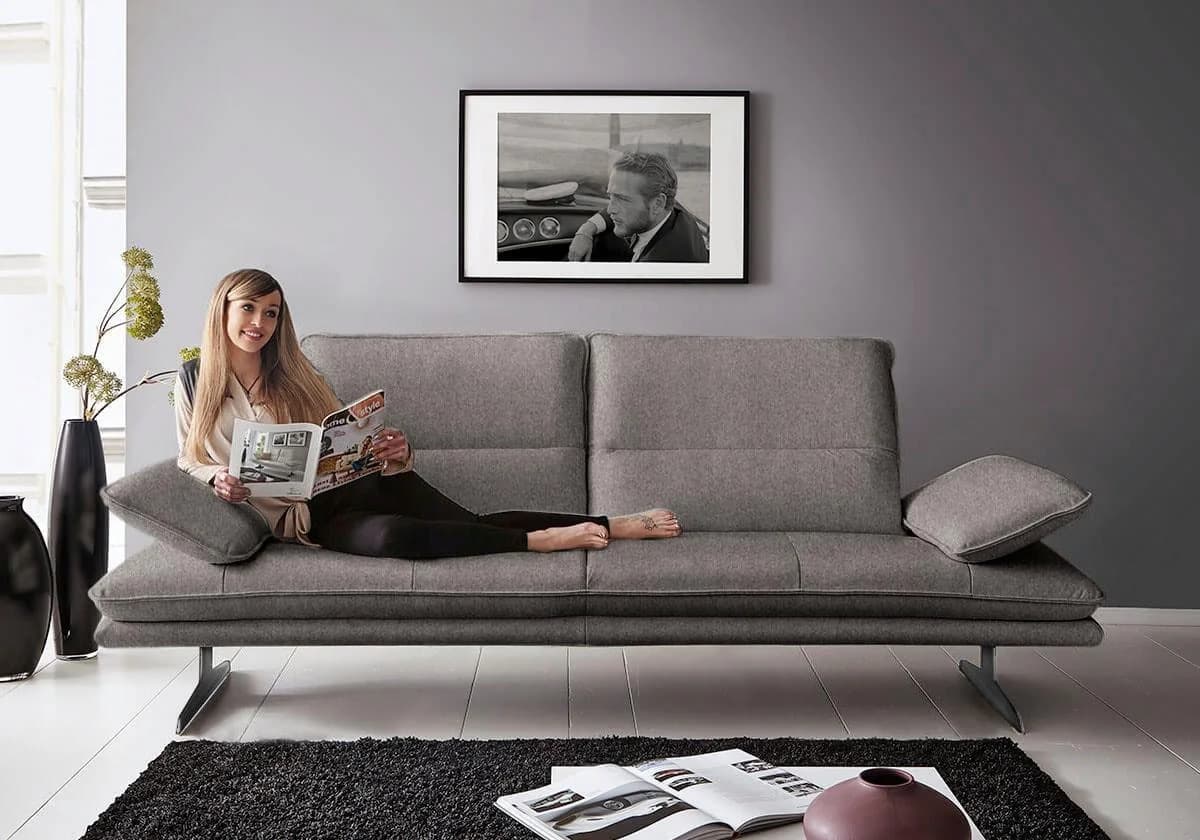 W.SCHILLIG Broadway Designsofa 2,5-Sitzer Grau mit Sitztiefenverstellung