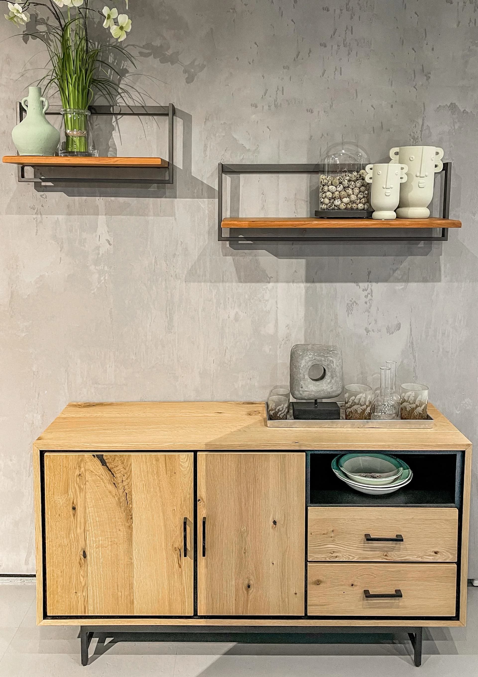 GUTMANN FACTORY Sideboard Eiche Natur Schwarz mit Soft-Close