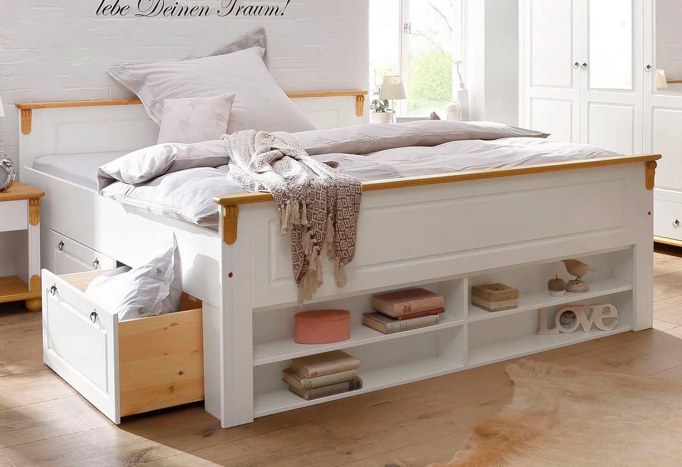 OTTO HOME Massivholzbett Tessin weiß/honig Landhausstil Stauraum