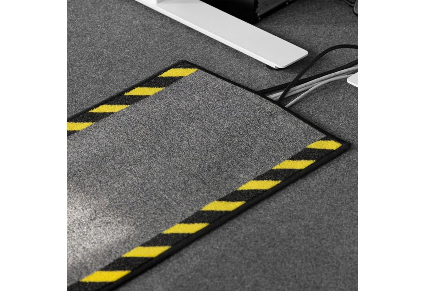 Floordirekt Kabelmatte Schwarz-Gelb Warnumrandung