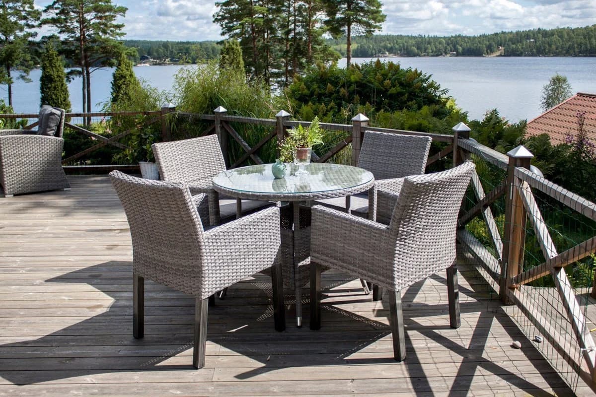 Luxusbetten24 Gartentisch Eluno Grau Kunst-Rattan