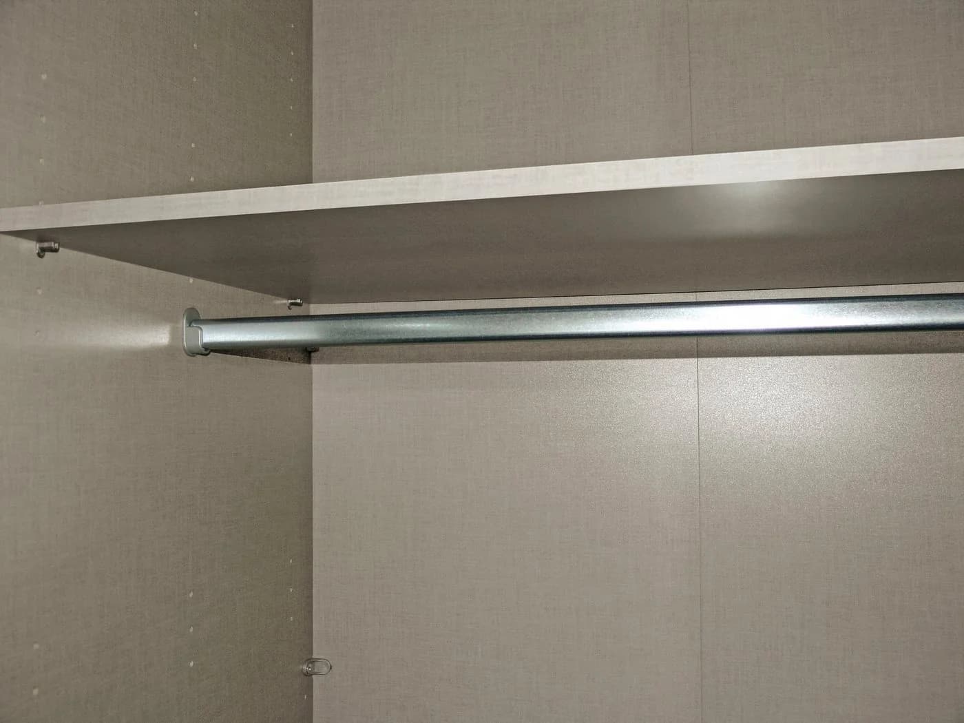 Einlegeboden Rauch Leinenoptik hell Holzwerkstoff