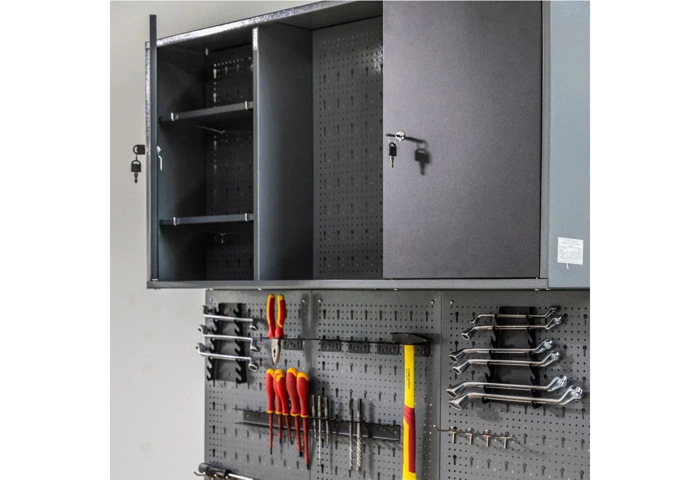 ONDIS24 Werkstatt-Set mit Werkbank, Hängeschrank & Werkzeugwand Metall Grau