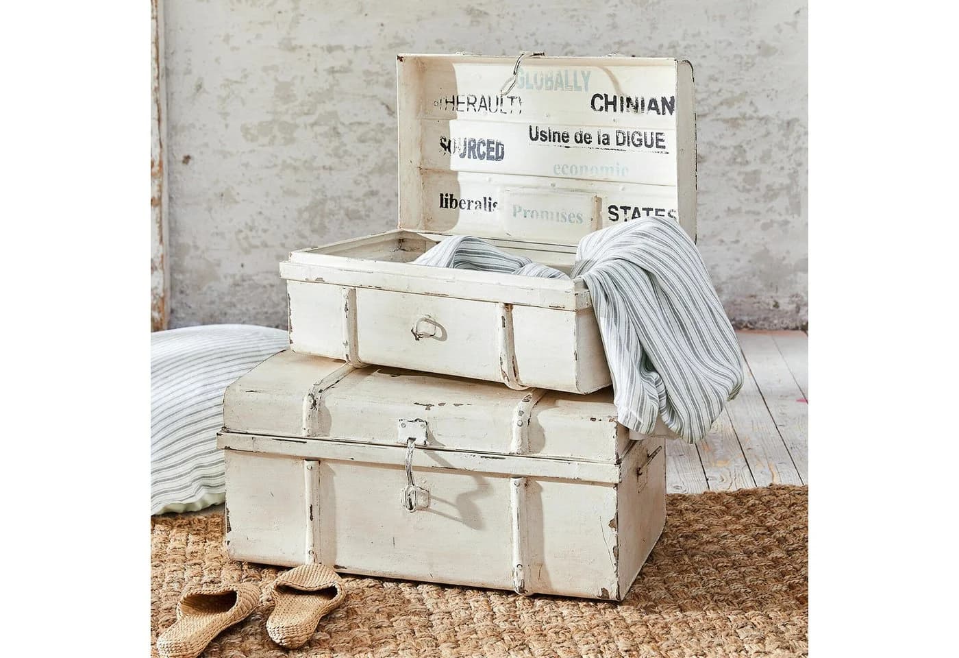 Mirabeau Truhe 2er Set Riga Antikweiß Vintage Eisen