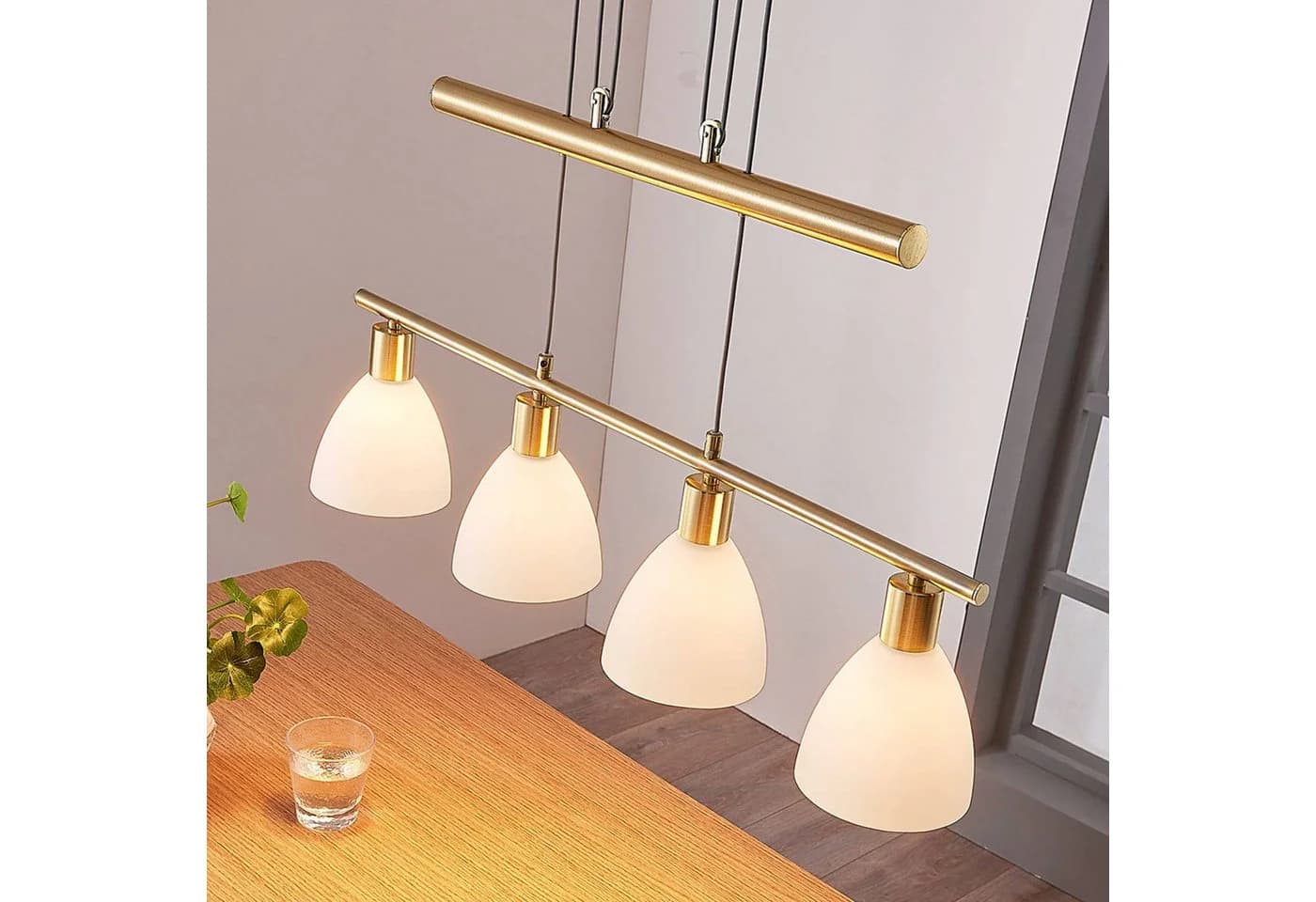 Lindby Hängelampe Simeon Messingfarben Glas 73 cm E14