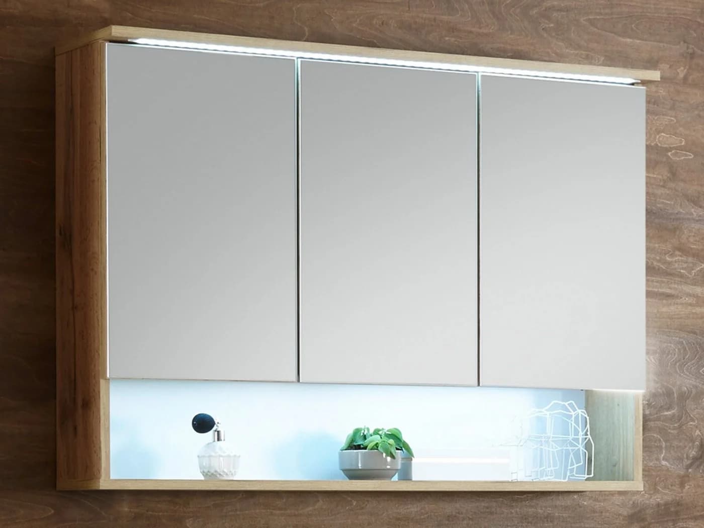 PREISBRECHER Spiegelschrank Bella Wildeiche mit LED & Steckdose