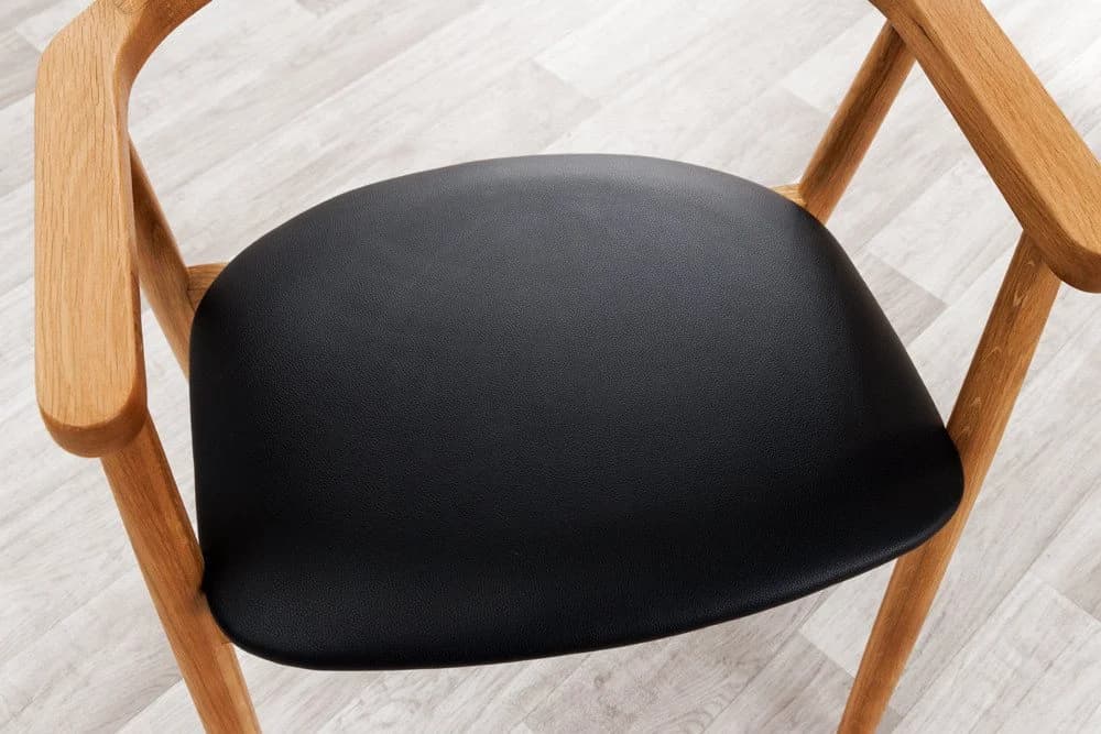 riess-ambiente Esszimmerstuhl VALHALLA WOOD matt-braun · Eiche Massivholz · mit Armlehnen