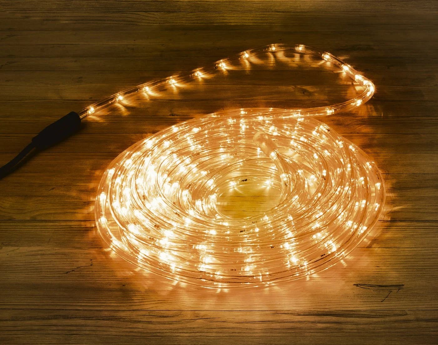 Northpoint Lichterschlauch 10 Meter mit Timer 200 LEDs Außenbereich