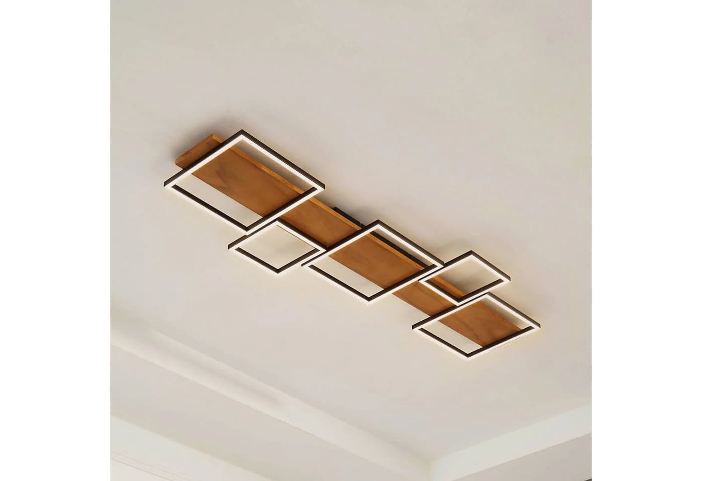 Lindby LED-Deckenlampe Galad Schwarz Holz 5-flg. 140 cm