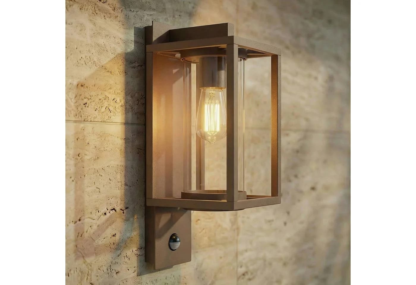 Lucande Außenwandlampe Ferda, Braun, Bewegungsmelder
