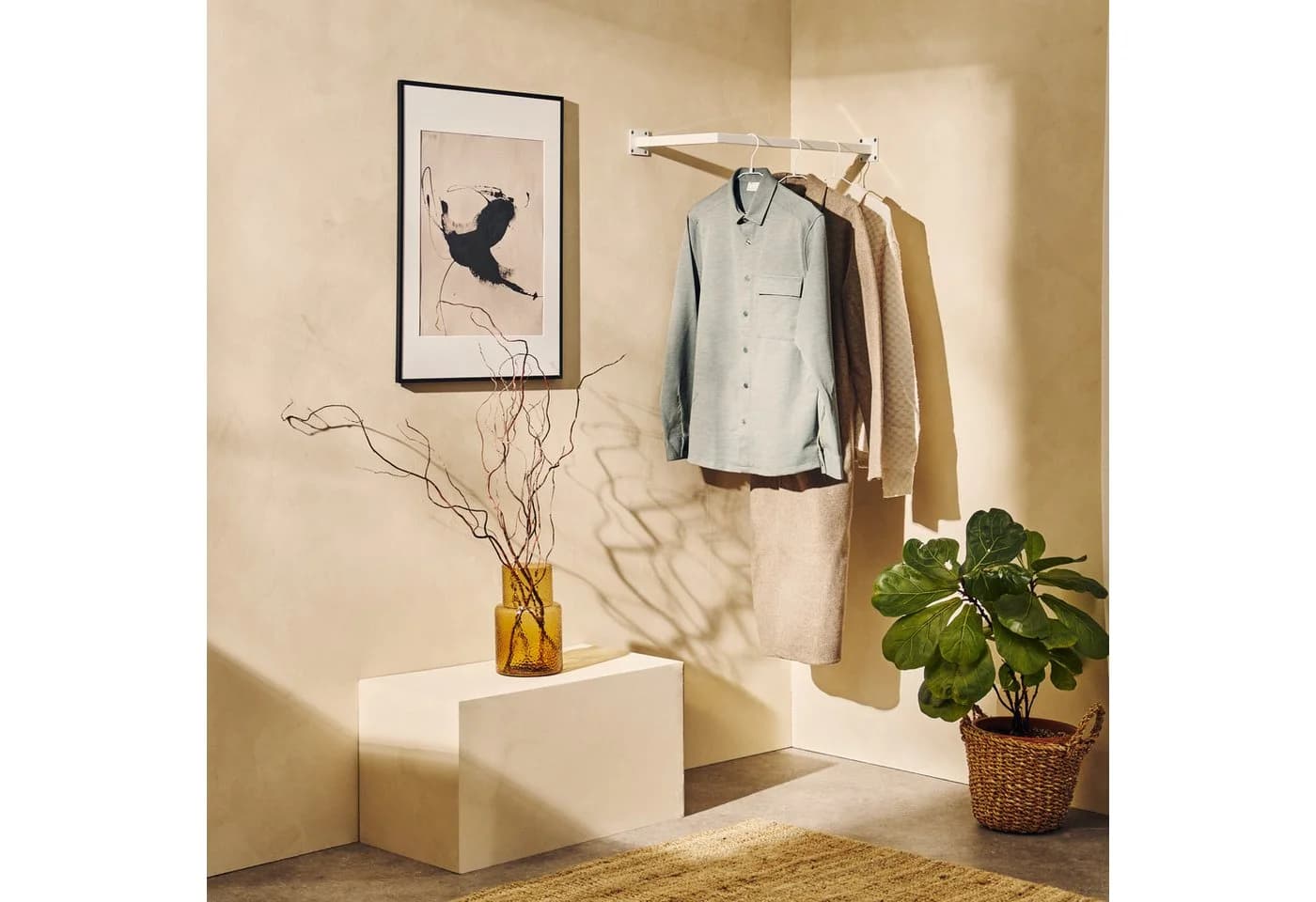Natural Goods Berlin Wandgarderobe Stange ÜBERECK Weiß Modern