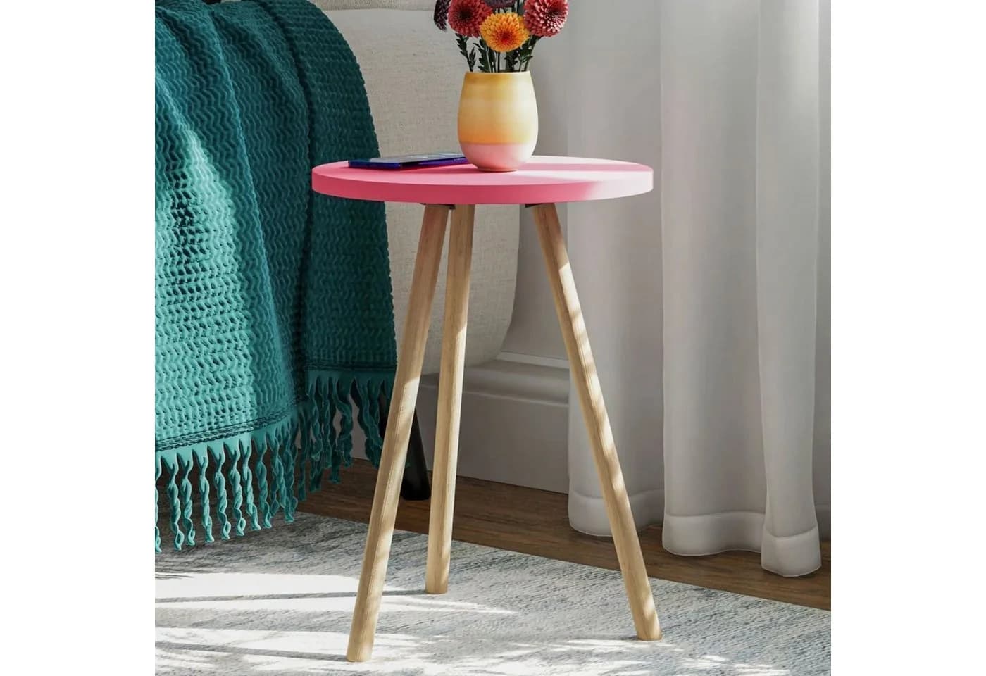 Jungengel Beistelltisch Rosa Dreibein Holz