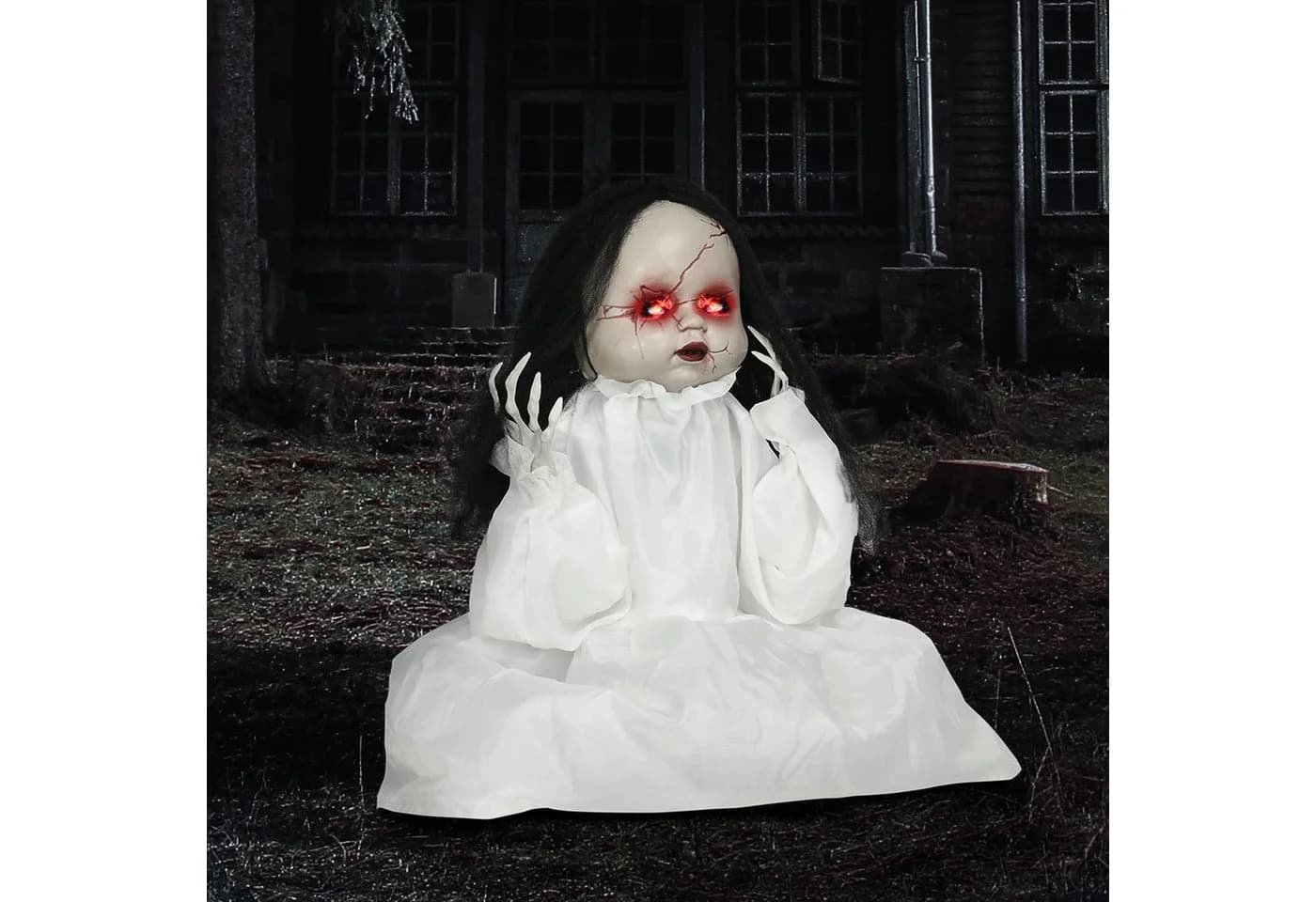 HOMCOM Halloween Dekofigur Mörderpuppe mit Sensor und roten Lichtern