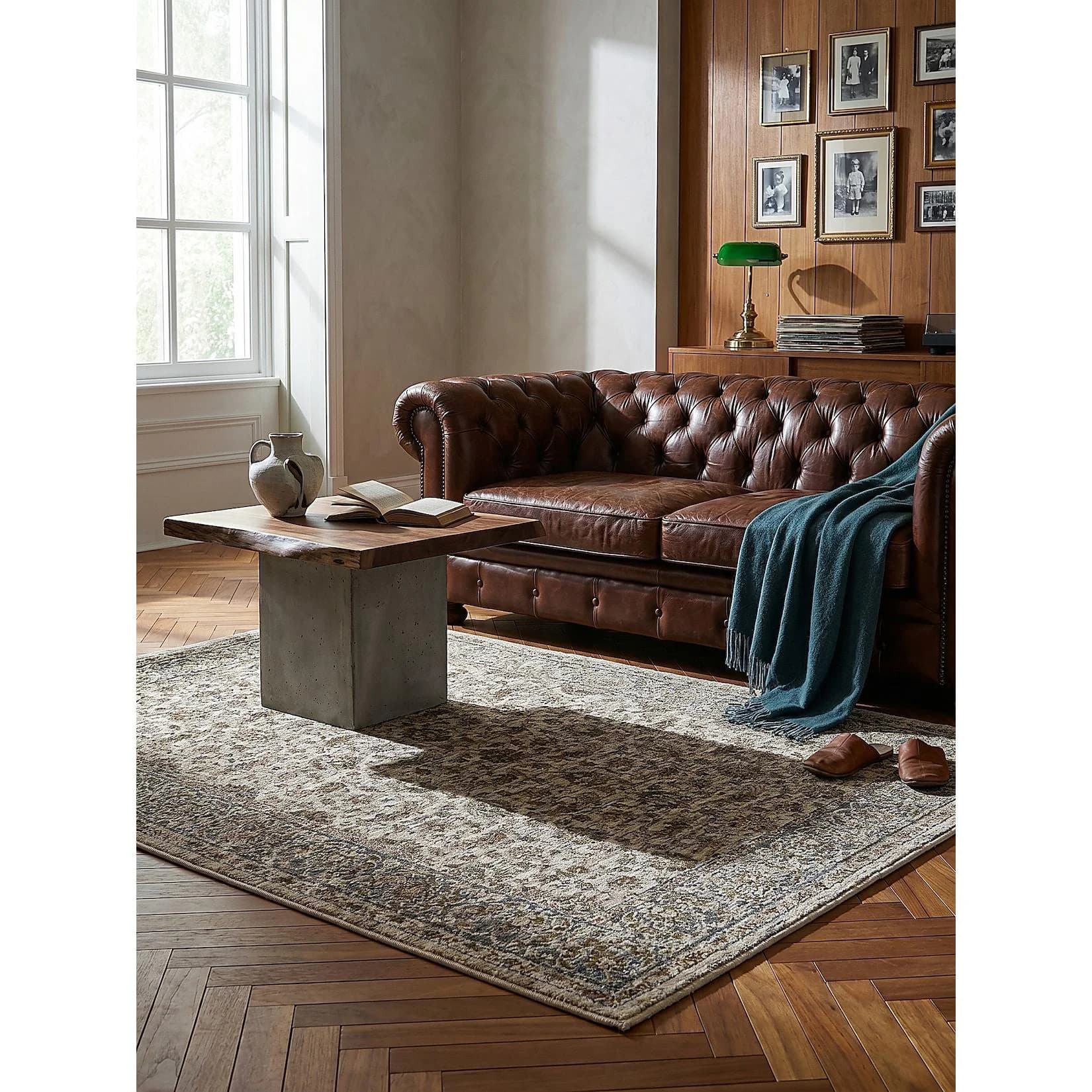 KADIMA DESIGN Wohnzimmerteppich ADUR Floral Bordüre Polyester Grün
