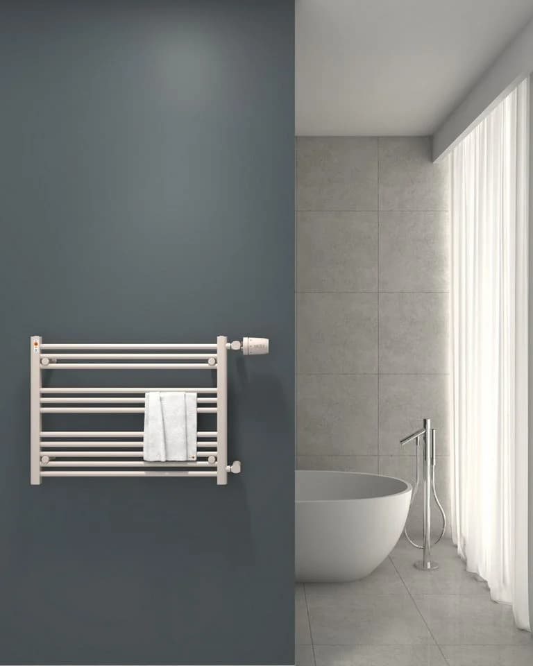 MERT Badheizkörper ASR Weiß Seitenanschluss Design