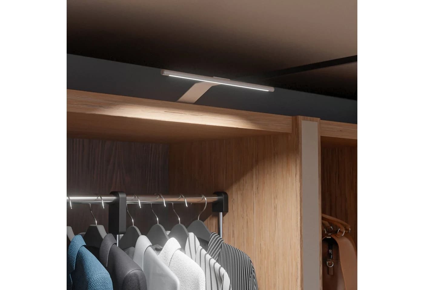 kalb LED Aufbauleuchte 340x170 mm Schrankleuchte 12VDC silbergrau flach 4W