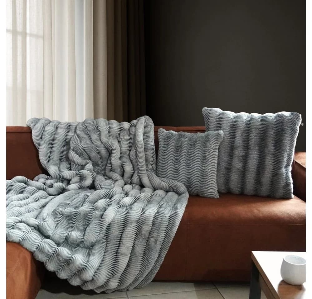 REALLaxx Kuscheldecke Waschbär-Fell 150x200 / 220x240 XXL Kunstfell grau