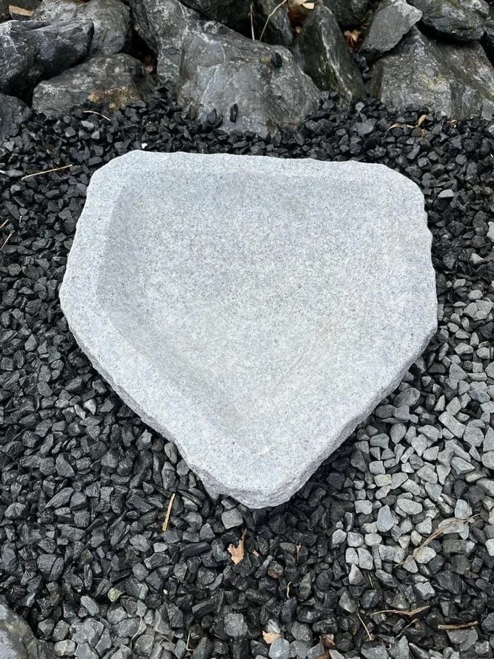 IDYL Vogeltränke Granit Pentagon
